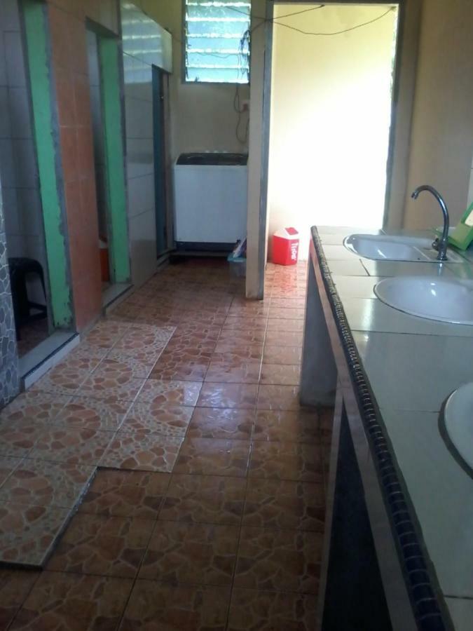 Mulu D Cave Homestay מראה חיצוני תמונה