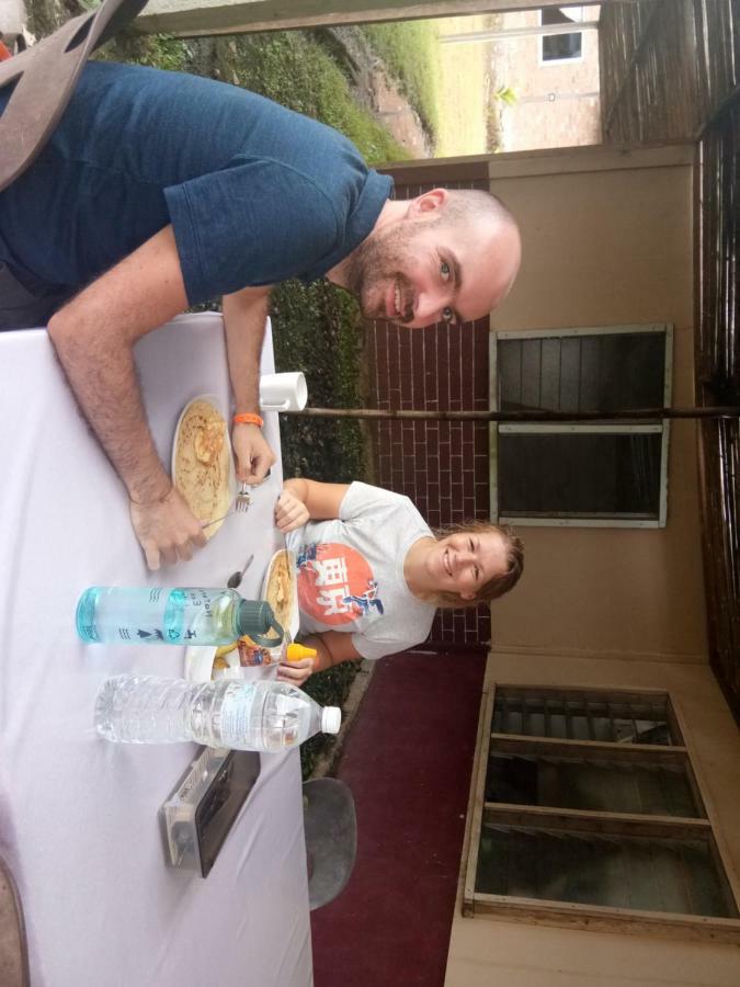 Mulu D Cave Homestay מראה חיצוני תמונה