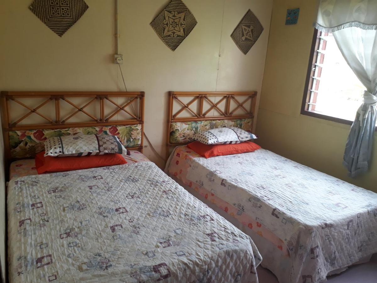 Mulu D Cave Homestay מראה חיצוני תמונה